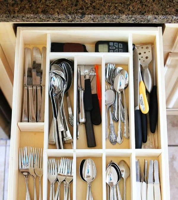 Check out the tutorial:  Kiychen Utensil- Drawer Organizer @istandarddesign