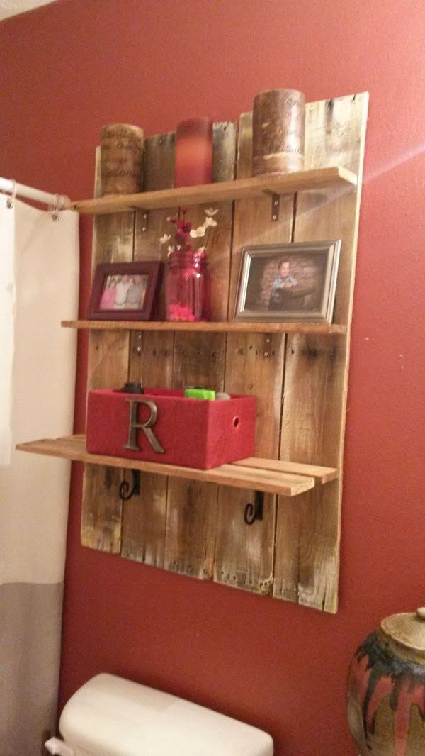  Pallet Wood Shelf over the toilet for rustic bathroom decor 