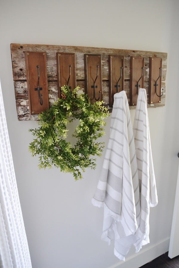  Towel Hooks for rustic bathroom decor 