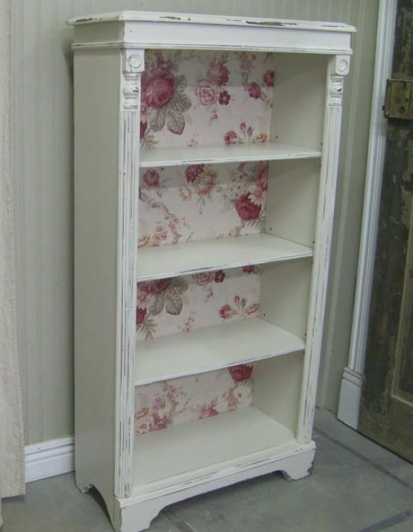 Love the vintage bookshelf makeover for shabby chic bedroom decor