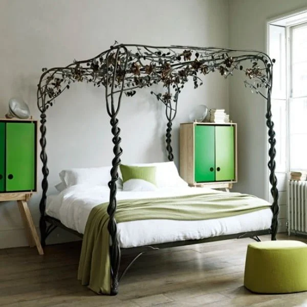 Love this decorative vine tree canopy bed 