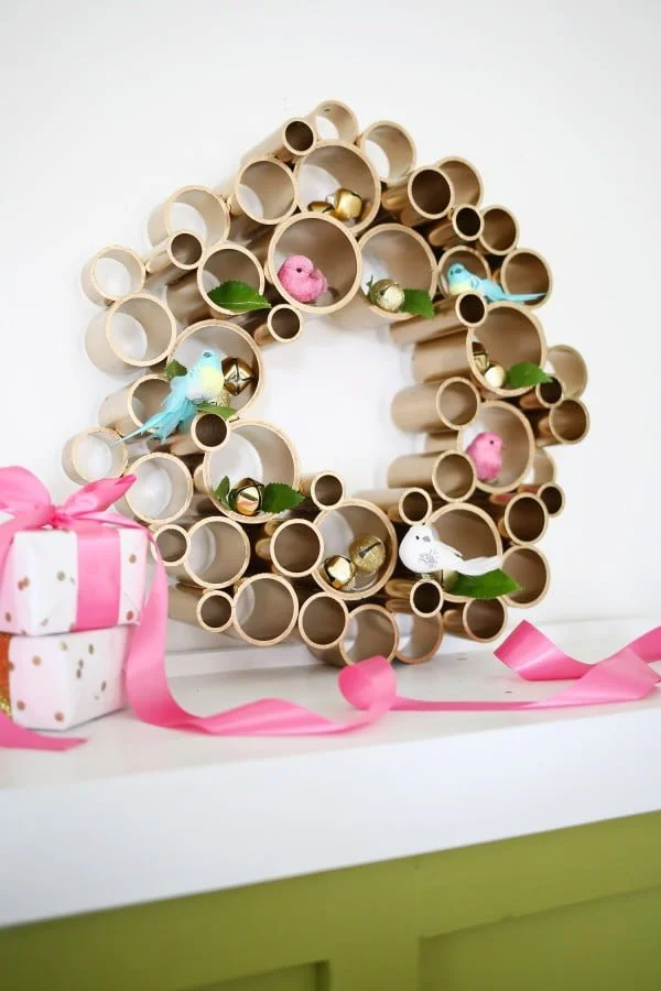 Try making this brilliant DIY PVC pipe Christmas wreath decoration @istandarddesign