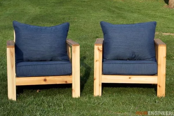 Check out how to build these DIY chairs for your backyard or patio