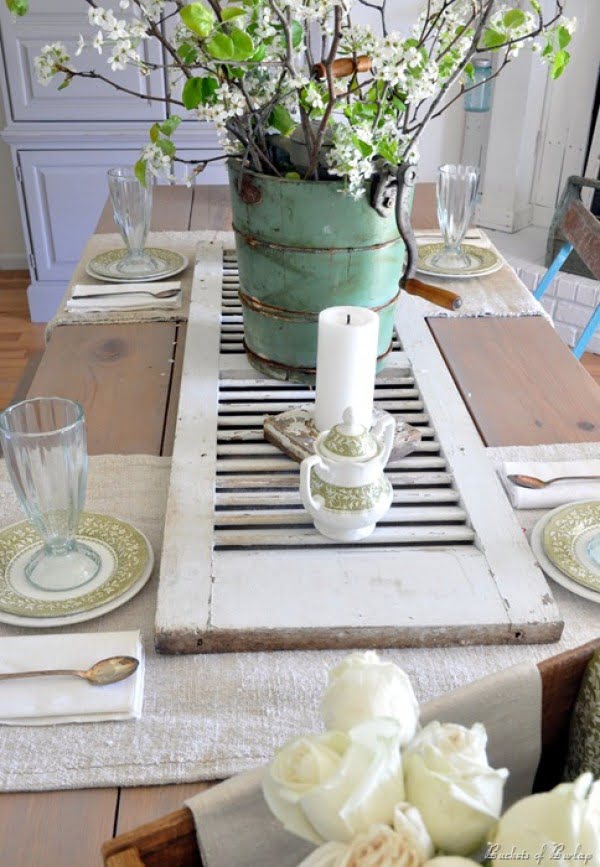 How to make a DIY table runner centerpiece from an old shutter 