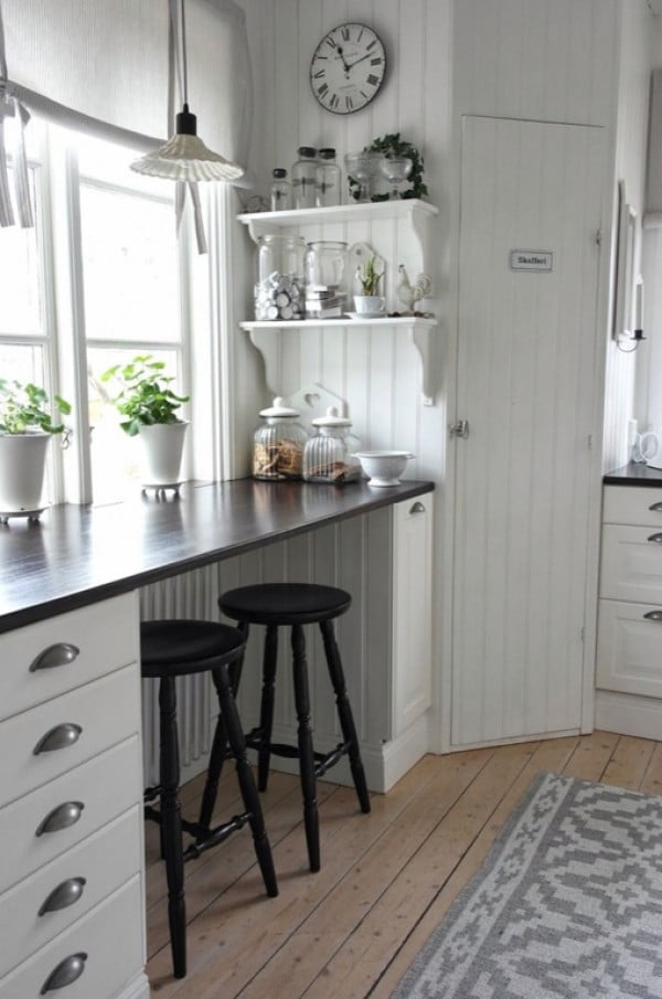 30+ Remarkable Breakfast Bar Ideas for Small Kitchens