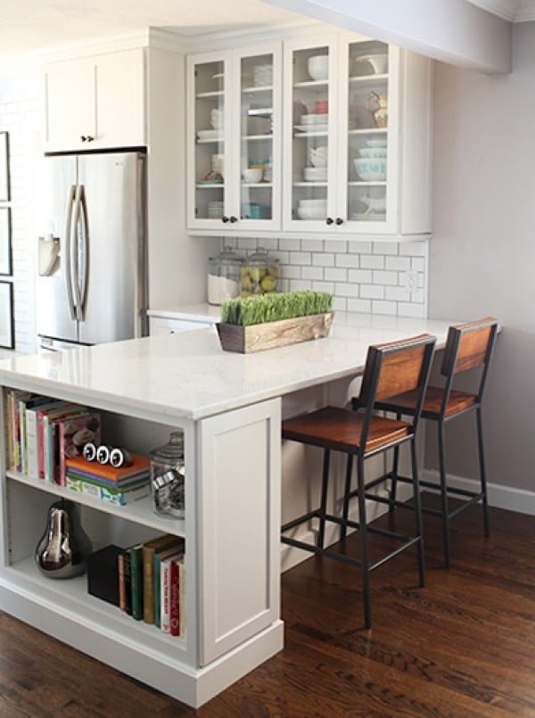 30+ Remarkable Breakfast Bar Ideas for Small Kitchens