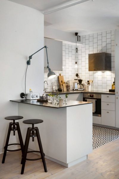 30+ Remarkable Breakfast Bar Ideas for Small Kitchens