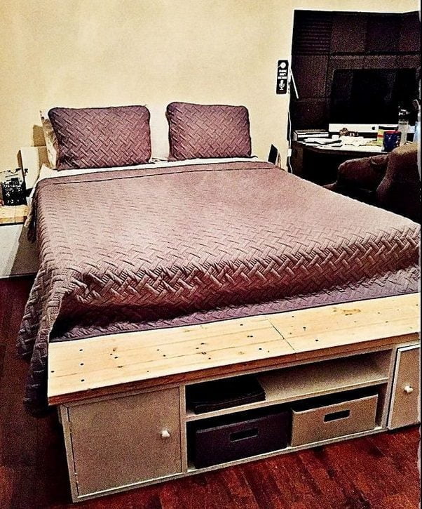 How to build a DIY Japanese style storage bed 