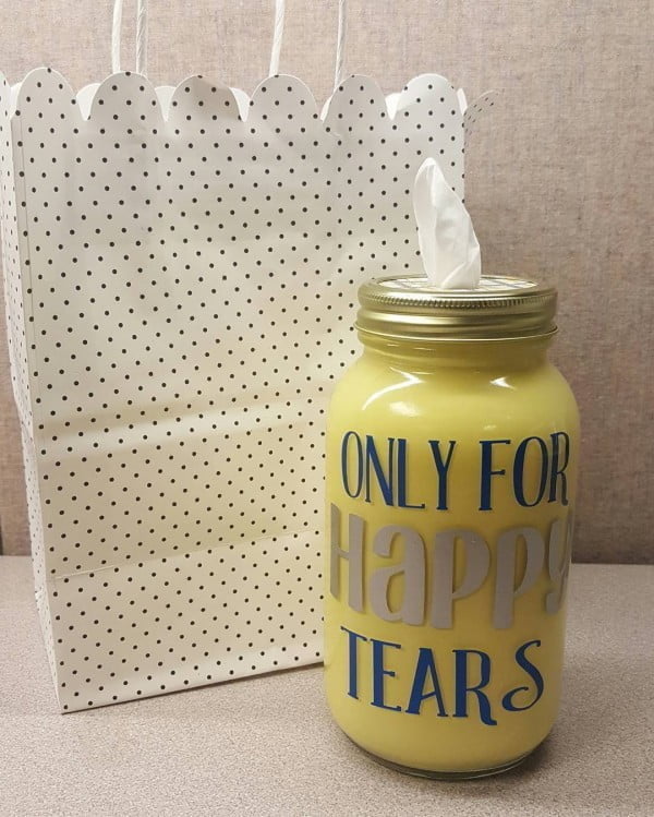 30 Cool Cricut Project Ideas That You Can Use in Home Decor - Love this  mason jar container   