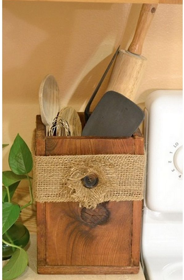 Check out this easy idea on how to make a  wooden utensil box that you can make and sell   