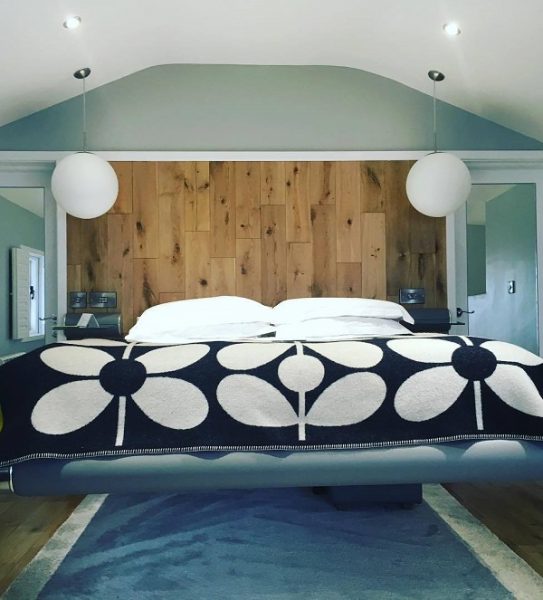 30 Brilliant Floating Bed Design Ideas That Make Dreams