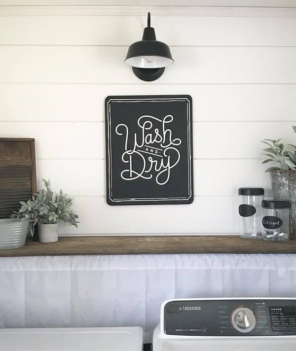 100 Fabulous Laundry Room Decor Ideas You Can Copy - Check out this laundry room decor idea with shiplap and accents. Love it!