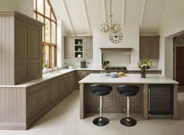 Check out this unusual extra classy kitchen design. Love it!