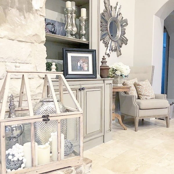 living room decor idea with lots of rustic accents. Love it!