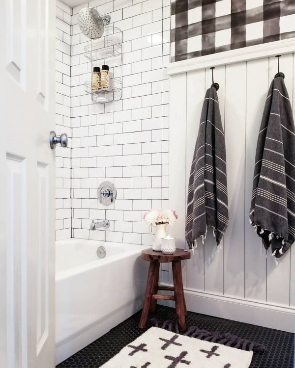 modern  bathroom decor idea with rustic paneling. Love it!  