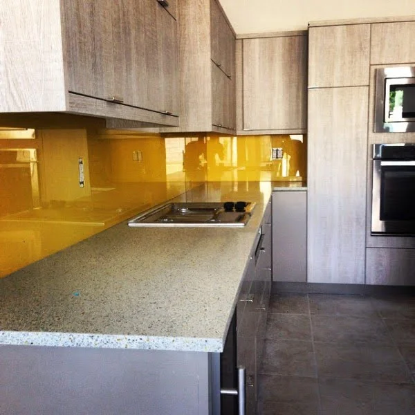 Recycled glass countertop