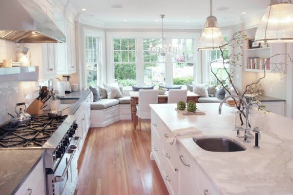  kitchen decor idea with neutral colors. Love it!  