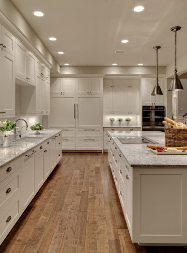  kitchen decor idea with pendant lighting. Love it!  