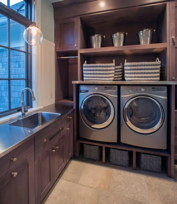 100 Fabulous Laundry Room Decor Ideas You Can Copy - You have to see this laundry room decor idea with classic walnut cabinets. Love it!