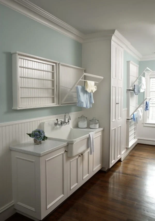 100 Fabulous Laundry Room Decor Ideas You Can Copy - You have to see this laundry room decor idea with coastal accents. Love it!
