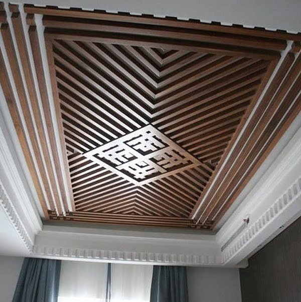 50 Unique Ceiling Design Ideas to Update the Forgotten Wall - You have to see this unique ceiling design idea with rustic artwork. Love it! 