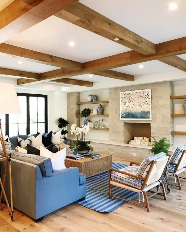 50 Unique Ceiling Design Ideas to Update the Forgotten Wall - You have to see this unique ceiling design idea with wood beams. Love it! 
