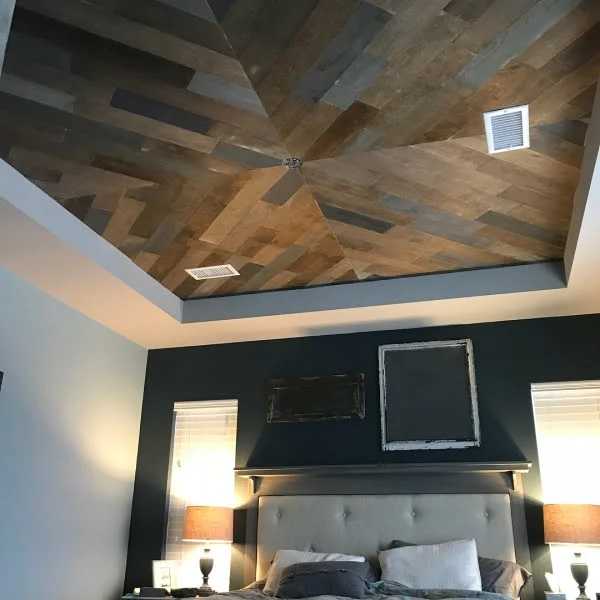 50 Unique Ceiling Design Ideas to Update the Forgotten Wall - You have to see this dark wood plank ceiling design idea. Love it! 