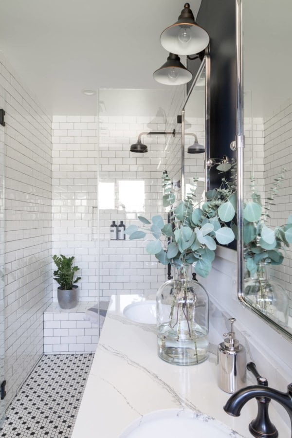 100 Cozy Rustic Farmhouse Bathroom Decor Ideas You Can Easily Copy - You have to see this bathroom decor idea with an udnermount sink and Arabic tile flooring. Love it!  