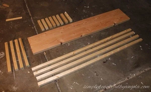 end of bed DIY bench wood cuts