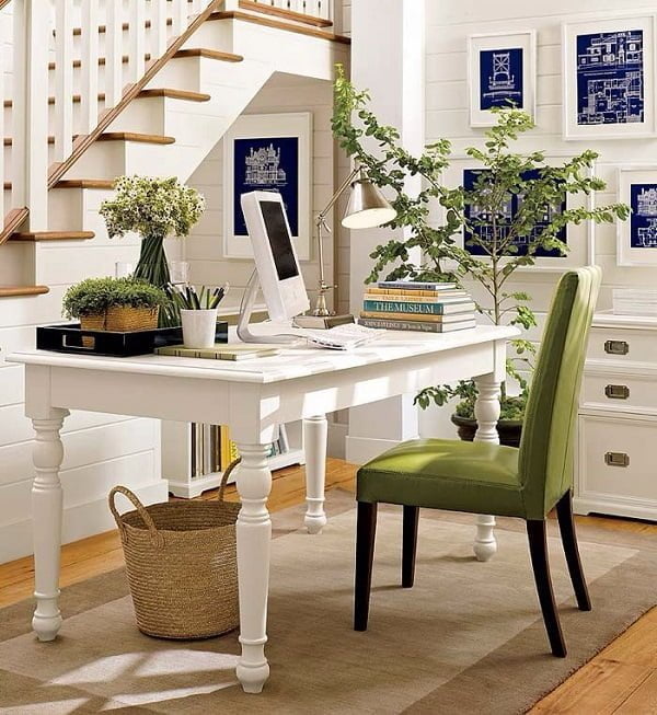 100 Charming Farmhouse Decor Ideas for Your Home Office - You have to see this office decor idea with hardwood floors and graphic picture frames collage. Love it!   