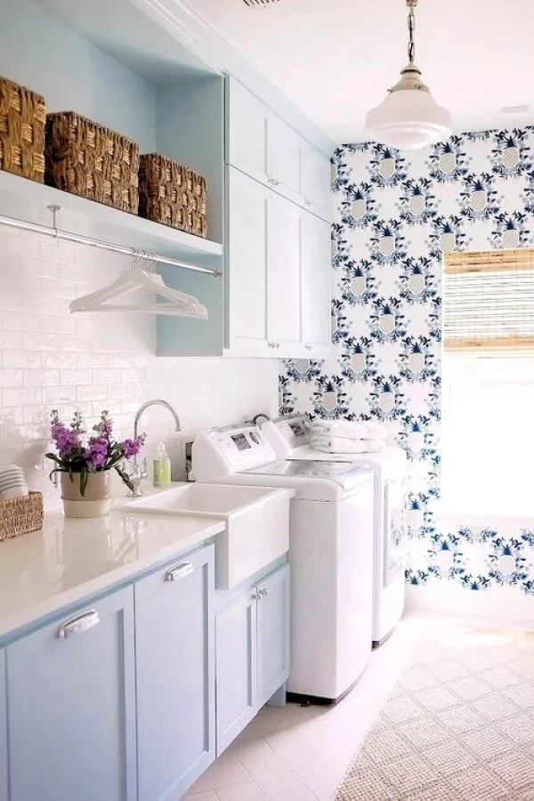 100 Fabulous Laundry Room Decor Ideas You Can Copy - You have to see this laundry room decor idea with pattern wallpaper. Love it!