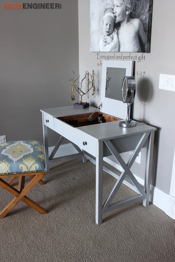 15 DIY Makeup Vanity Table Ideas