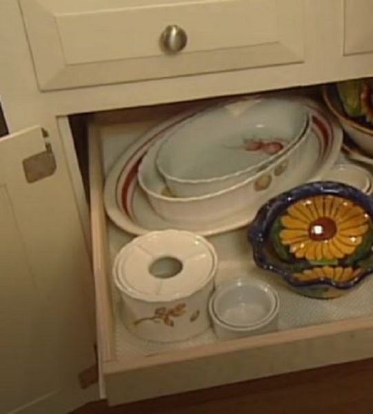 22 Easy DIY Kitchen with Free StepbyStep Plans