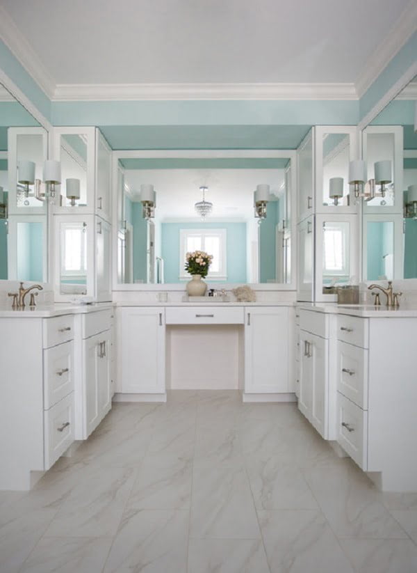 Beach style bathroom white shaker cabinets #homedecor