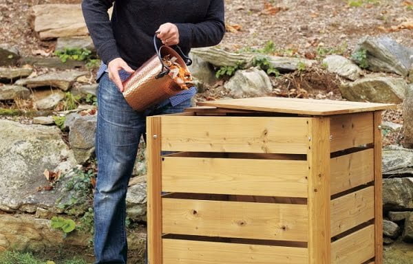 How to build a  rustic compost bin 