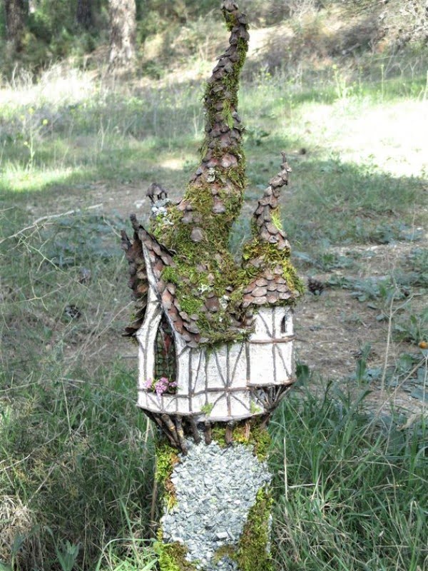 Rustic Woodland Fairy House 