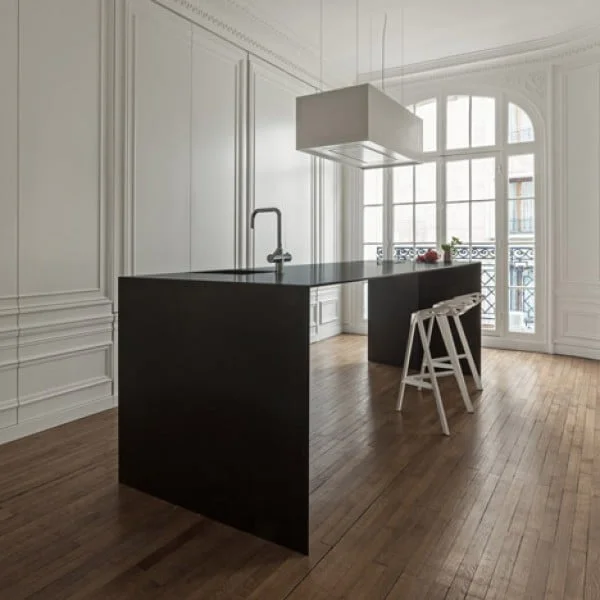 Classic Minimalist Apartment Design  