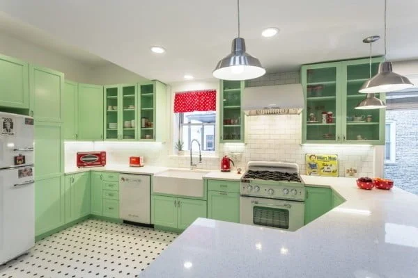 Vibrant Green Retro Kitchen 