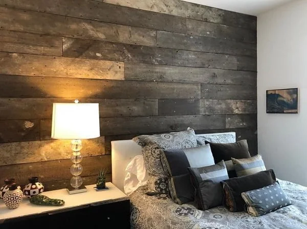  accent wall 