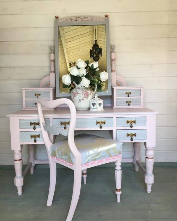 Pale Pink Shabby Chic Makeup Vanity  