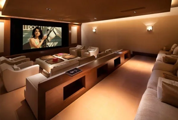 Luxury Mid-Century Home Theater Design 