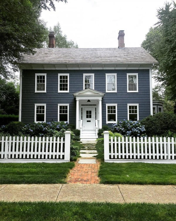 Traditional White Picket Fence 