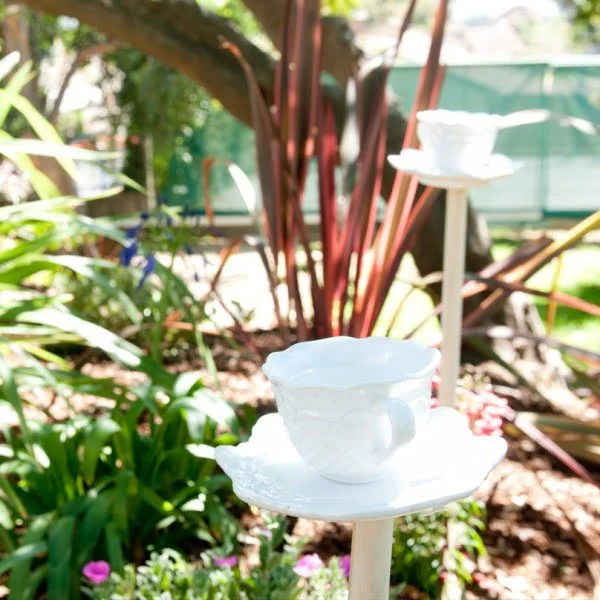 DIY Teacup Birdbath
