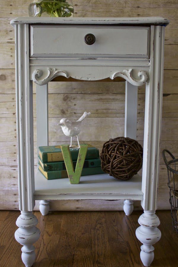 How to Chalk Paint Furniture
