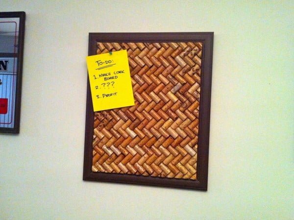 Use Wine Corks to Make A Cork Board