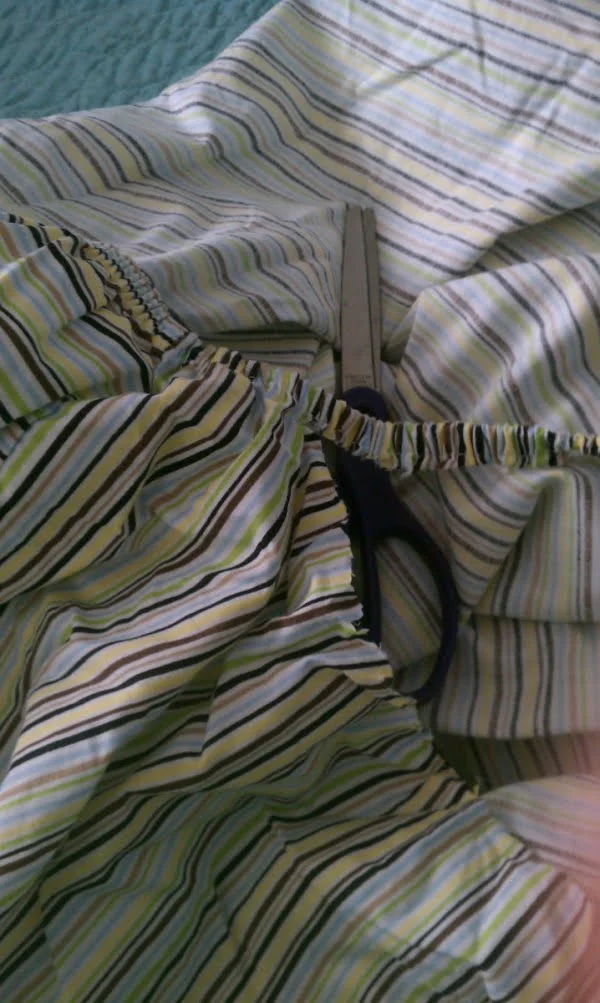 DIY Curtains – Twin Fitted Sheet & 2 Pillowcases  