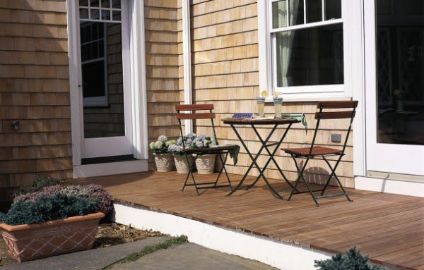 How to Build a Simple Deck