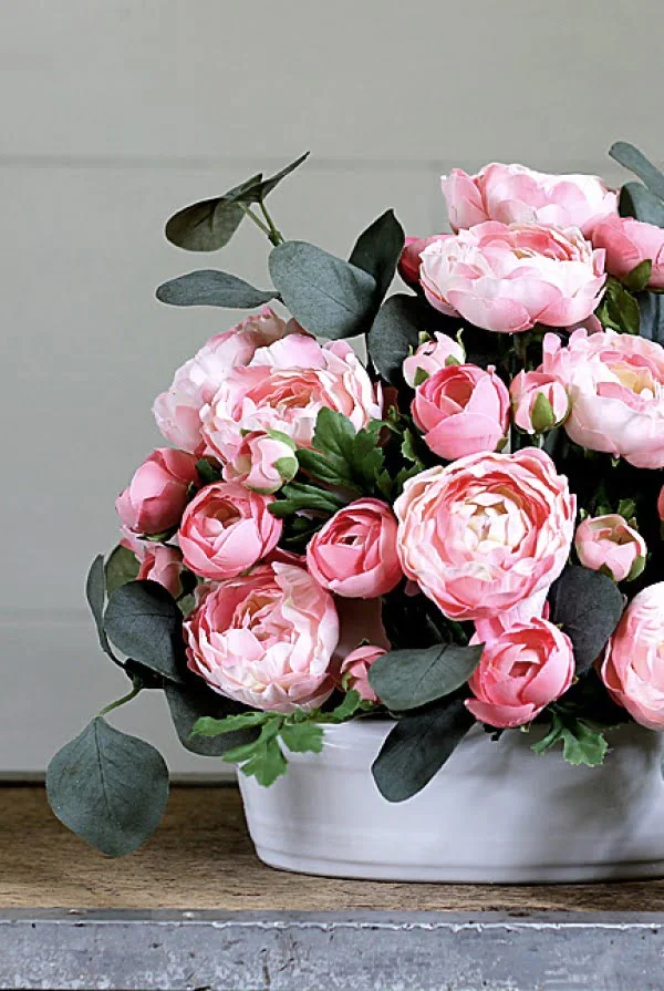 Seven Easy Steps to Breathtaking Flower Arrangements