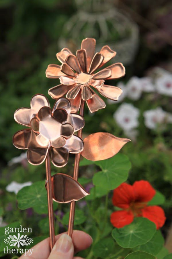 These Copper Garden Art Flowers Will Never Stop Blooming art