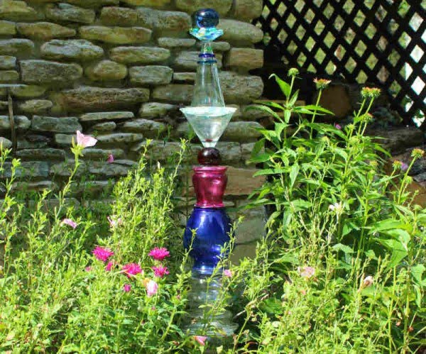 DIY Glass Garden Art Totem art